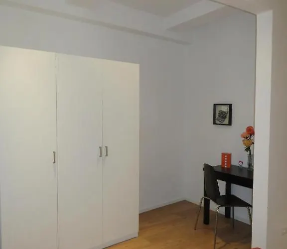 One Bedroom Nearby Uffizi Florenz