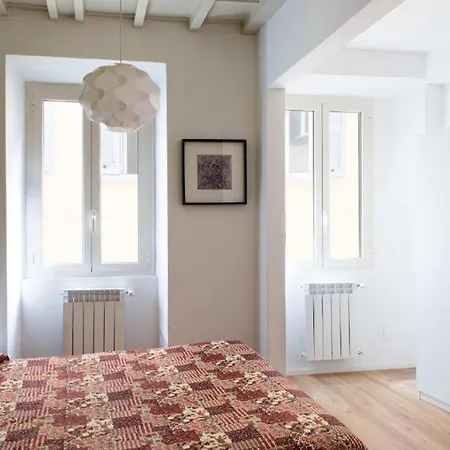 One Bedroom Nearby Uffizi Apartmán Florencie